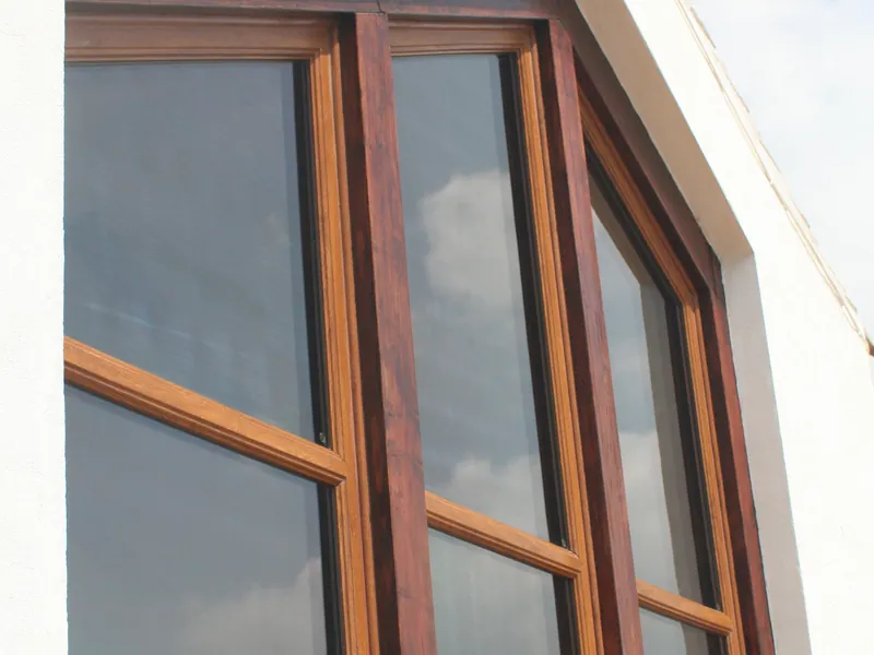 Bay Windows — Gallery Dalston