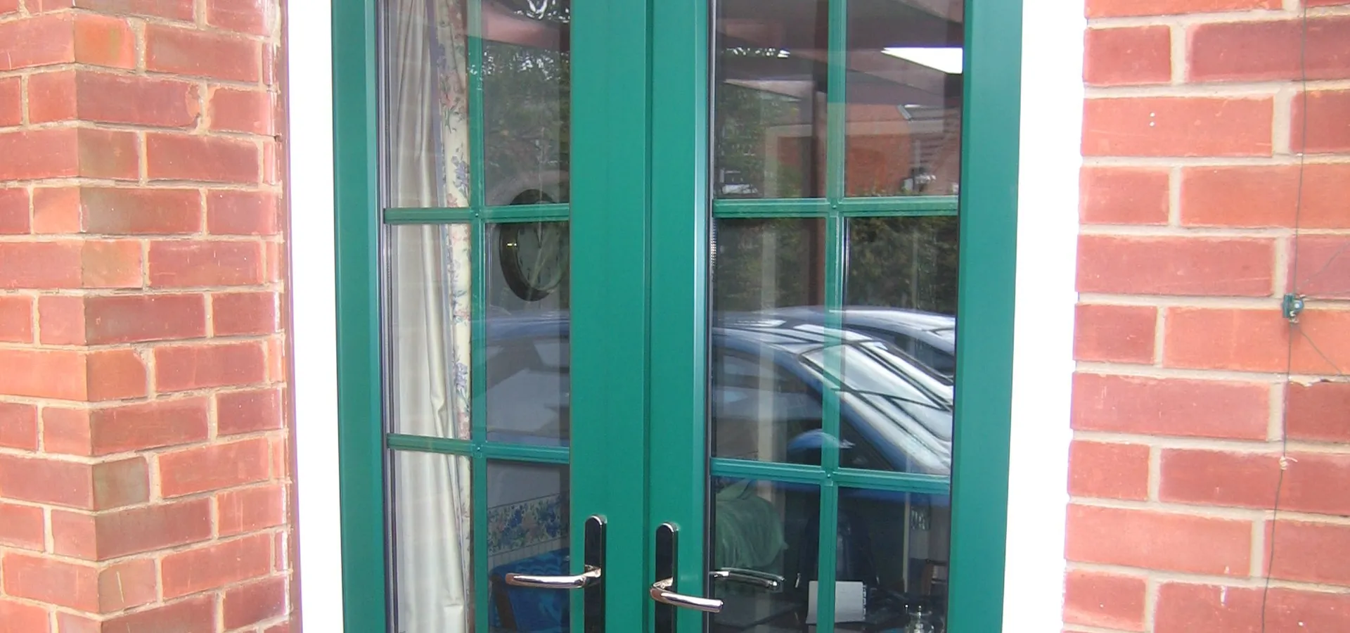 uPVC Vs Aluminium Windows Dalston